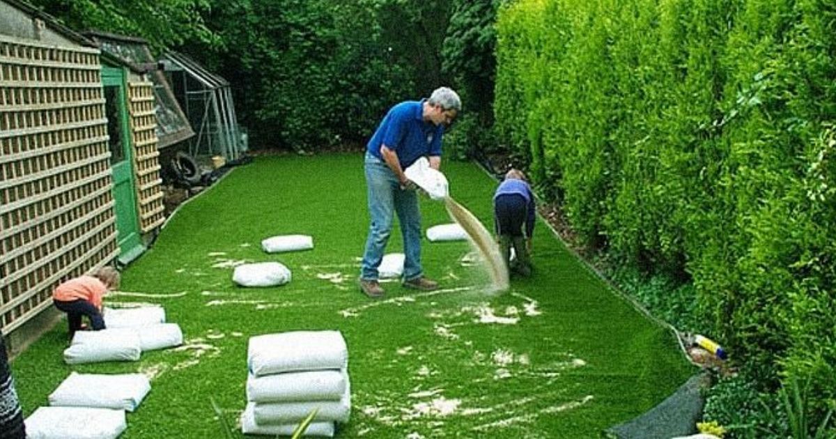 how to lay down turf